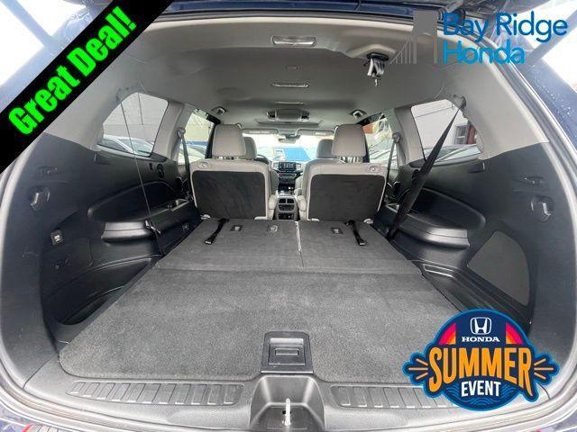 used 2022 Honda Pilot car, priced at $33,917