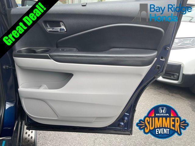 used 2022 Honda Pilot car, priced at $33,917