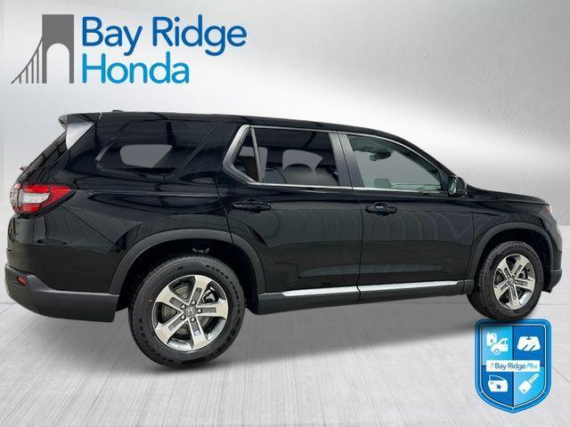 new 2025 Honda Pilot car, priced at $46,995