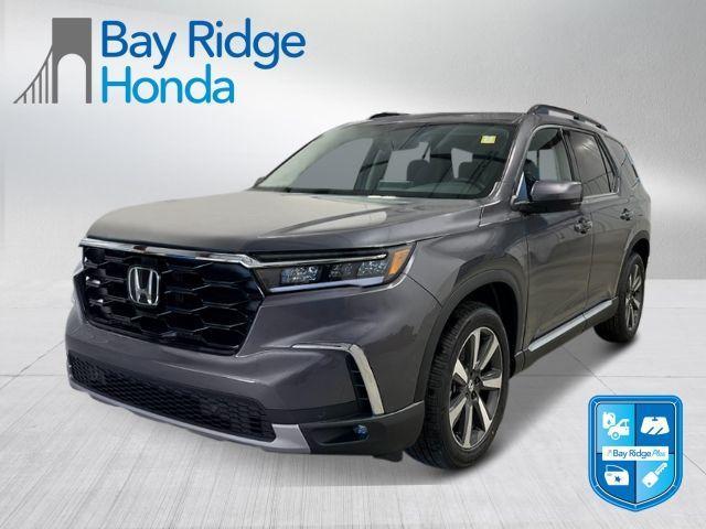 new 2025 Honda Pilot car, priced at $50,995