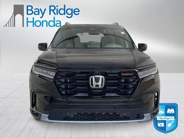 new 2025 Honda Pilot car, priced at $51,580