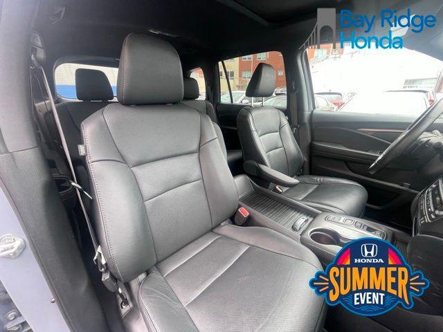 used 2022 Honda Passport car, priced at $32,196