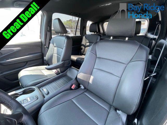used 2022 Honda Passport car, priced at $30,124