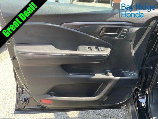 used 2022 Honda Passport car, priced at $30,124