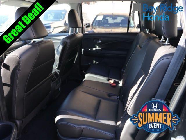 used 2022 Honda Pilot car, priced at $32,698