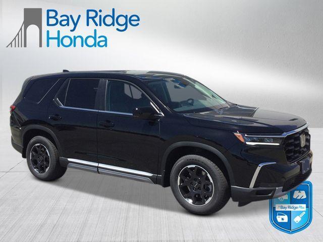 new 2025 Honda Pilot car, priced at $48,795