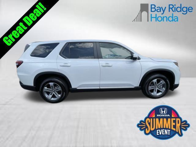 used 2025 Honda Pilot car, priced at $41,080