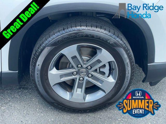used 2025 Honda Pilot car, priced at $41,080