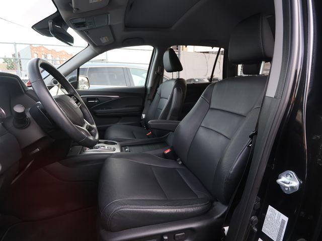 used 2022 Honda Pilot car, priced at $32,945