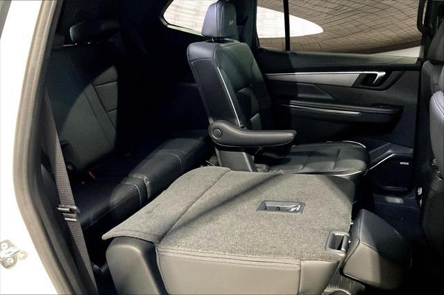 new 2025 Buick Enclave car, priced at $49,590