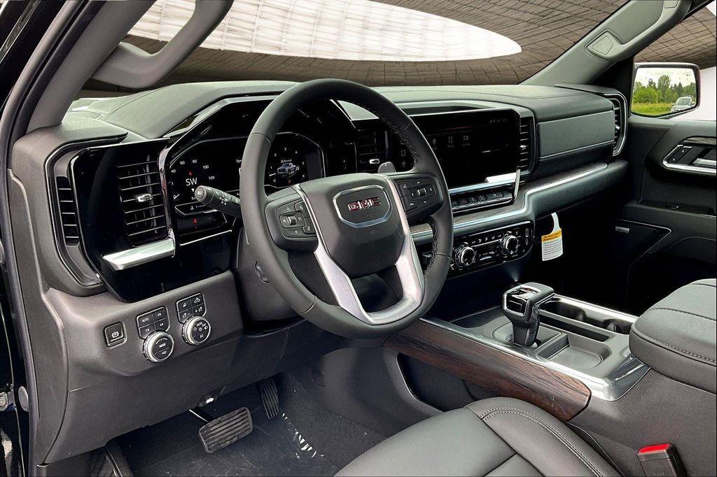 new 2025 GMC Sierra 1500 car, priced at $57,822