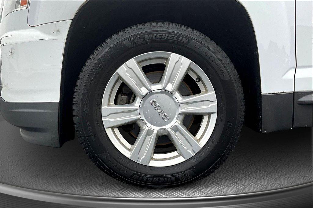 used 2016 GMC Terrain car, priced at $10,985