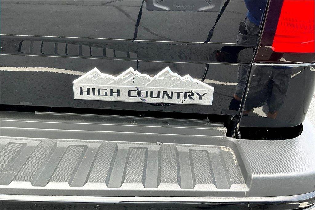 used 2018 Chevrolet Silverado 2500 car, priced at $43,387