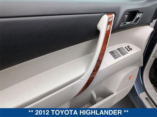 used 2012 Toyota Highlander car, priced at $11,720