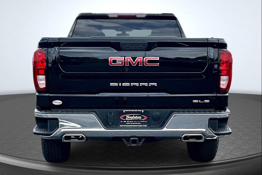 used 2022 GMC Sierra 1500 car, priced at $37,327