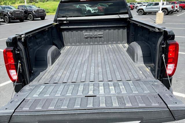 used 2022 GMC Sierra 1500 car, priced at $37,625