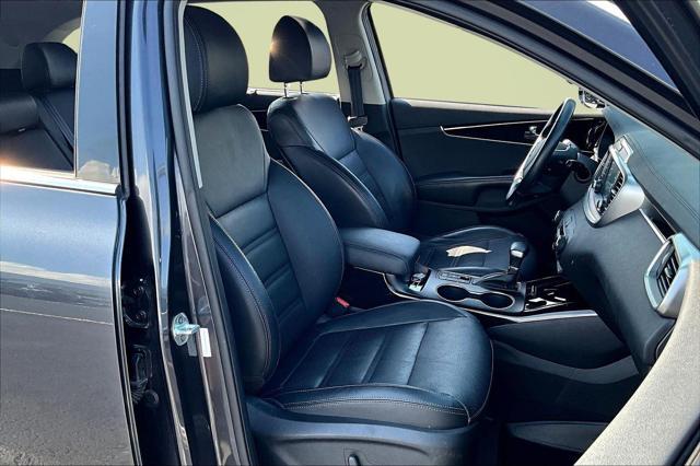 used 2019 Kia Sorento car, priced at $18,436