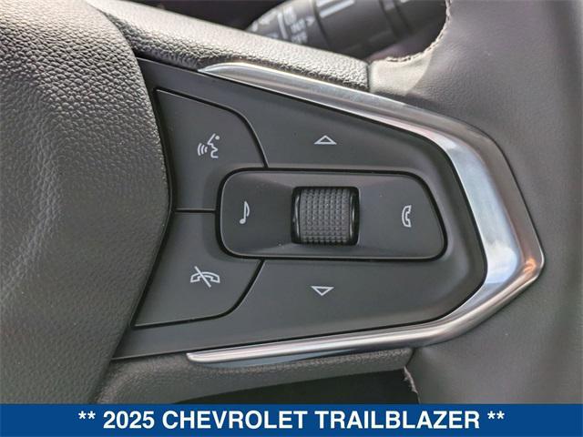 new 2025 Chevrolet TrailBlazer car, priced at $30,080