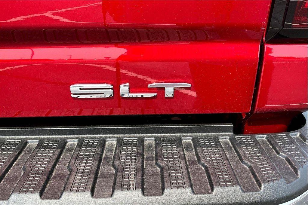 new 2025 GMC Sierra 2500 car, priced at $69,970