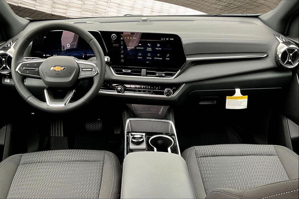 new 2026 Chevrolet Equinox car, priced at $31,085