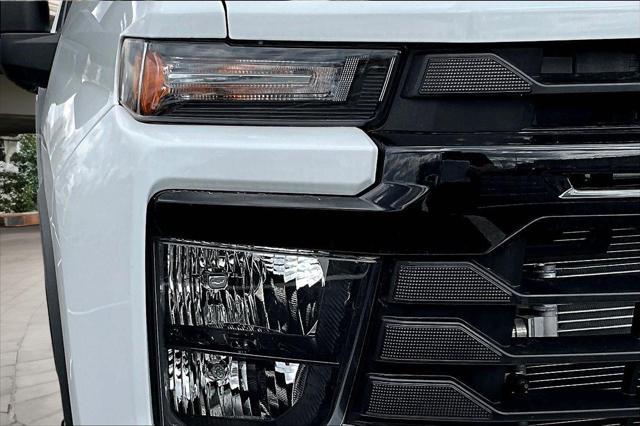 new 2025 Chevrolet Silverado 3500 car, priced at $79,298
