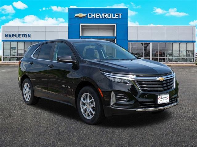 new 2024 Chevrolet Equinox car, priced at $30,526