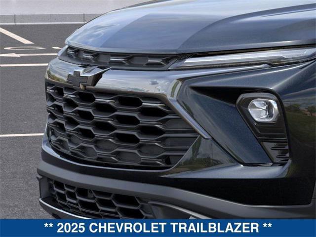 new 2025 Chevrolet TrailBlazer car, priced at $31,185