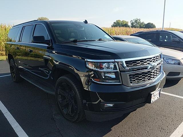 used 2020 Chevrolet Suburban car, priced at $34,990