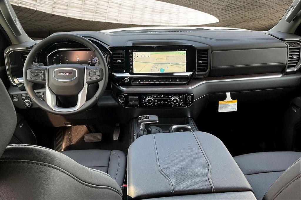 new 2025 GMC Sierra 1500 car, priced at $56,202