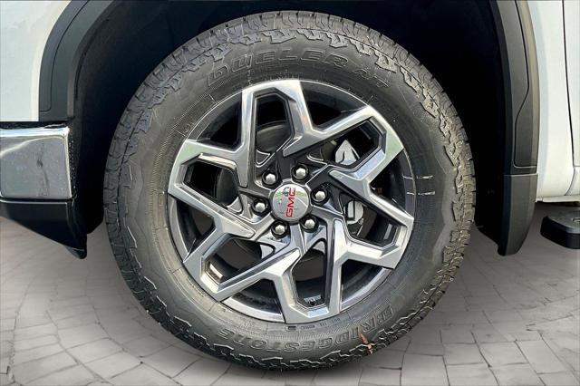 new 2025 GMC Sierra 1500 car, priced at $59,359