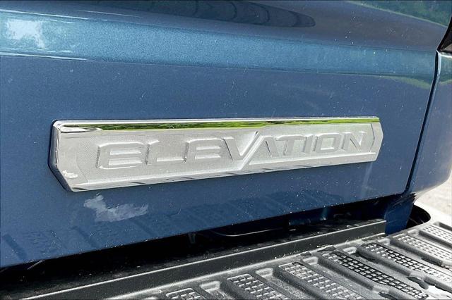 new 2025 GMC Sierra 1500 car, priced at $51,134