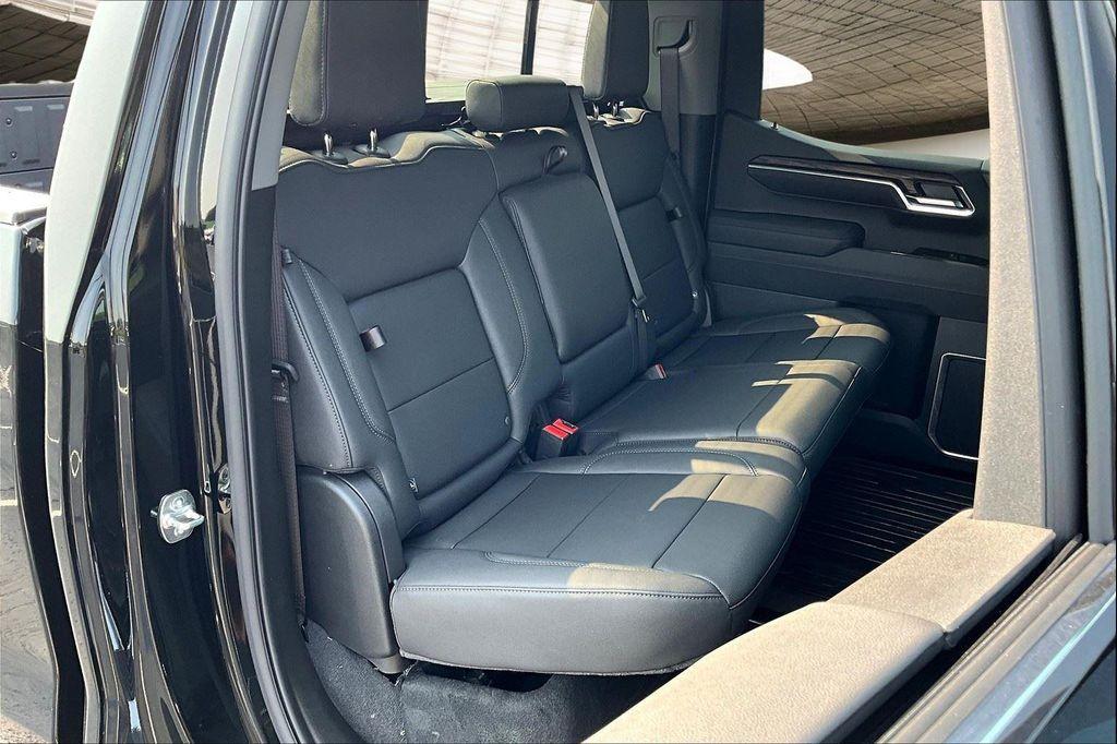 new 2025 GMC Sierra 1500 car, priced at $58,005