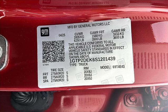 new 2025 GMC Canyon car, priced at $54,915