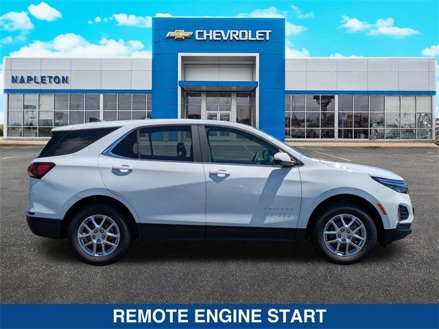 new 2024 Chevrolet Equinox car, priced at $31,194