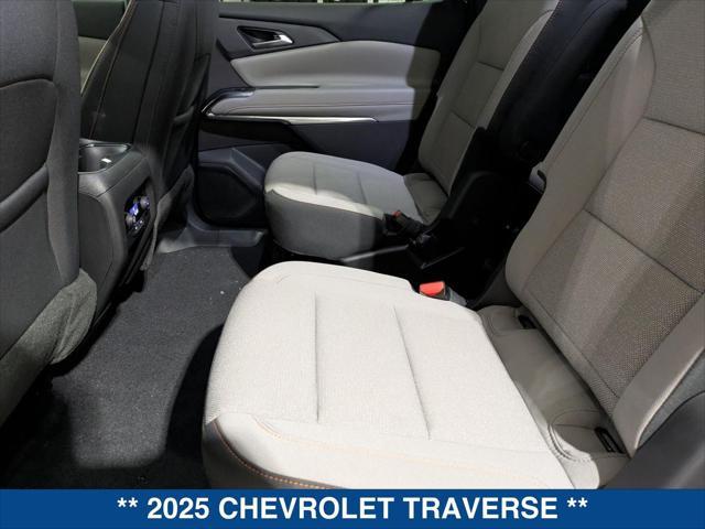 new 2025 Chevrolet Traverse car, priced at $47,025