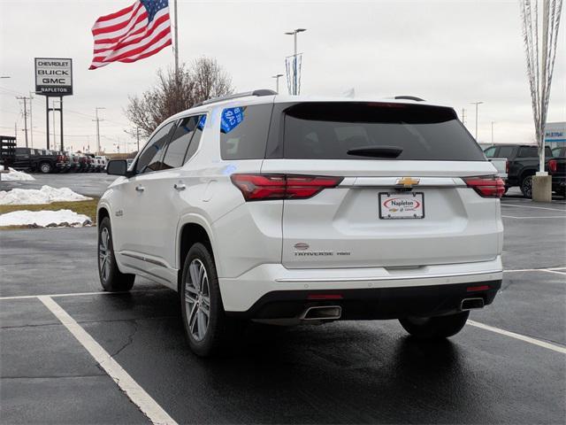 used 2022 Chevrolet Traverse car, priced at $43,990