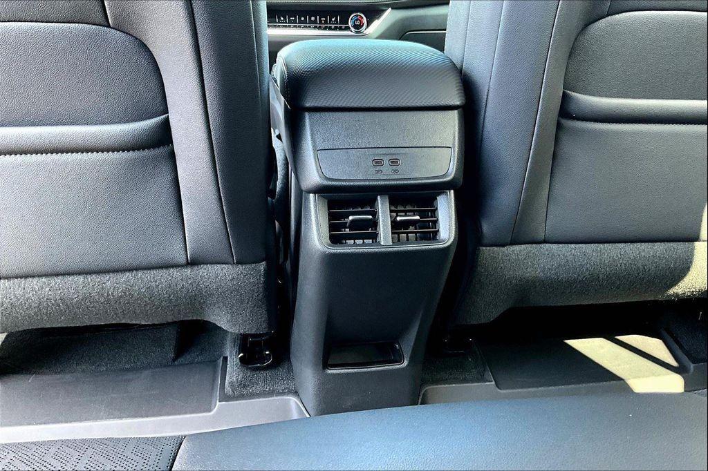 new 2026 Chevrolet Equinox car, priced at $33,135