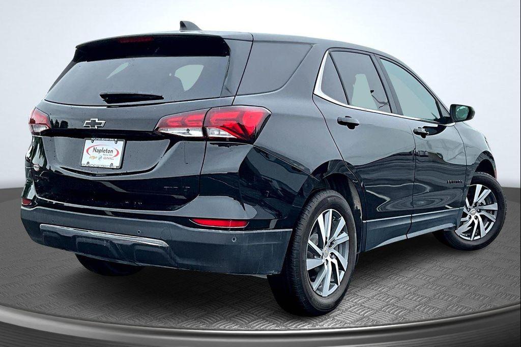 used 2022 Chevrolet Equinox car, priced at $22,854