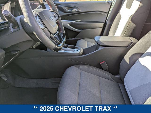 new 2025 Chevrolet Trax car, priced at $22,790