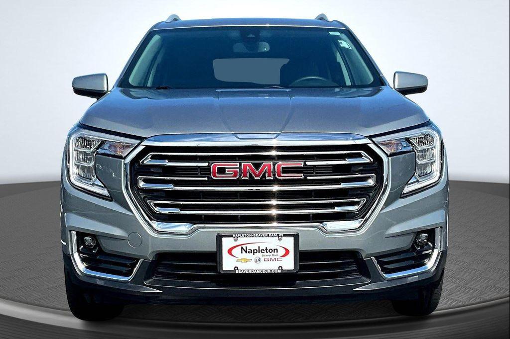 used 2024 GMC Terrain car, priced at $26,907
