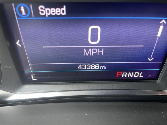 used 2022 Chevrolet Equinox car, priced at $24,556