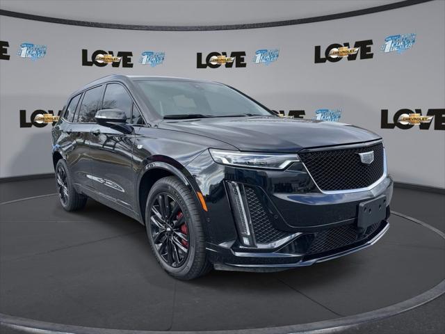 used 2022 Cadillac XT6 car, priced at $41,978