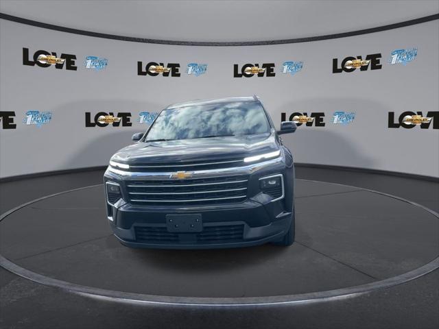 used 2024 Chevrolet Traverse car, priced at $40,115