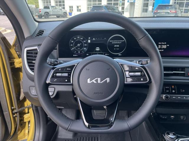 used 2024 Kia Seltos car, priced at $28,291