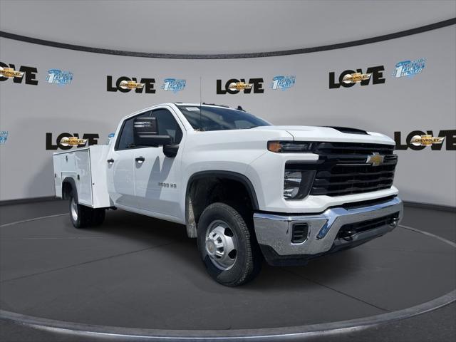 new 2025 Chevrolet Silverado 3500 car, priced at $53,203