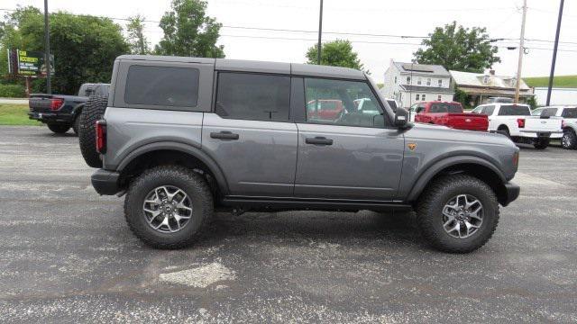 new 2025 Ford Bronco car, priced at $60,128