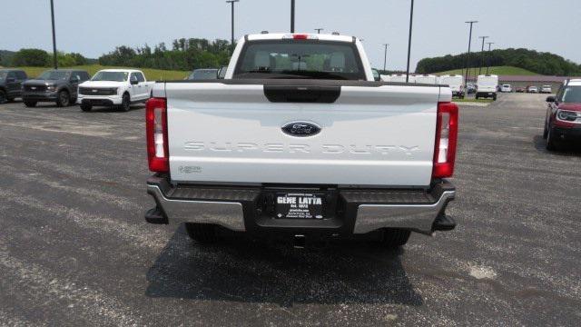 new 2025 Ford F-250 car, priced at $53,555