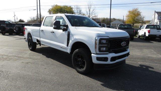 new 2024 Ford F-350 car, priced at $68,910