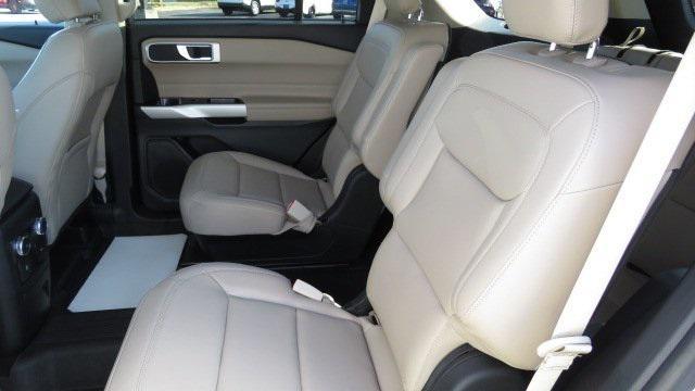 used 2022 Ford Explorer car, priced at $33,953