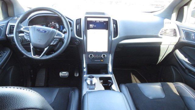used 2024 Ford Edge car, priced at $39,952